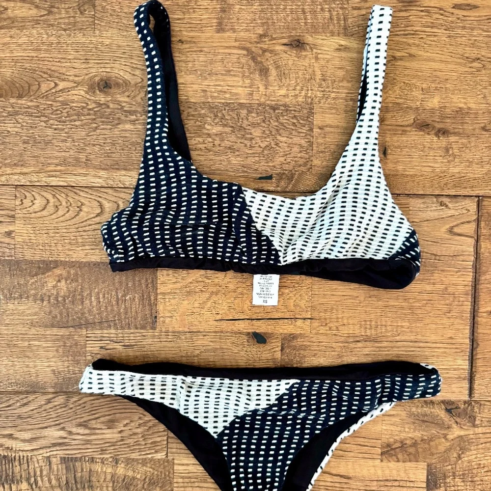 Beach‎ Riot Peyton Top Sandy Bottoms Bikini Black White Colorblock Size XS S B